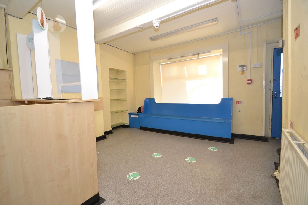 Property photo 3 of 14 Photograph 3