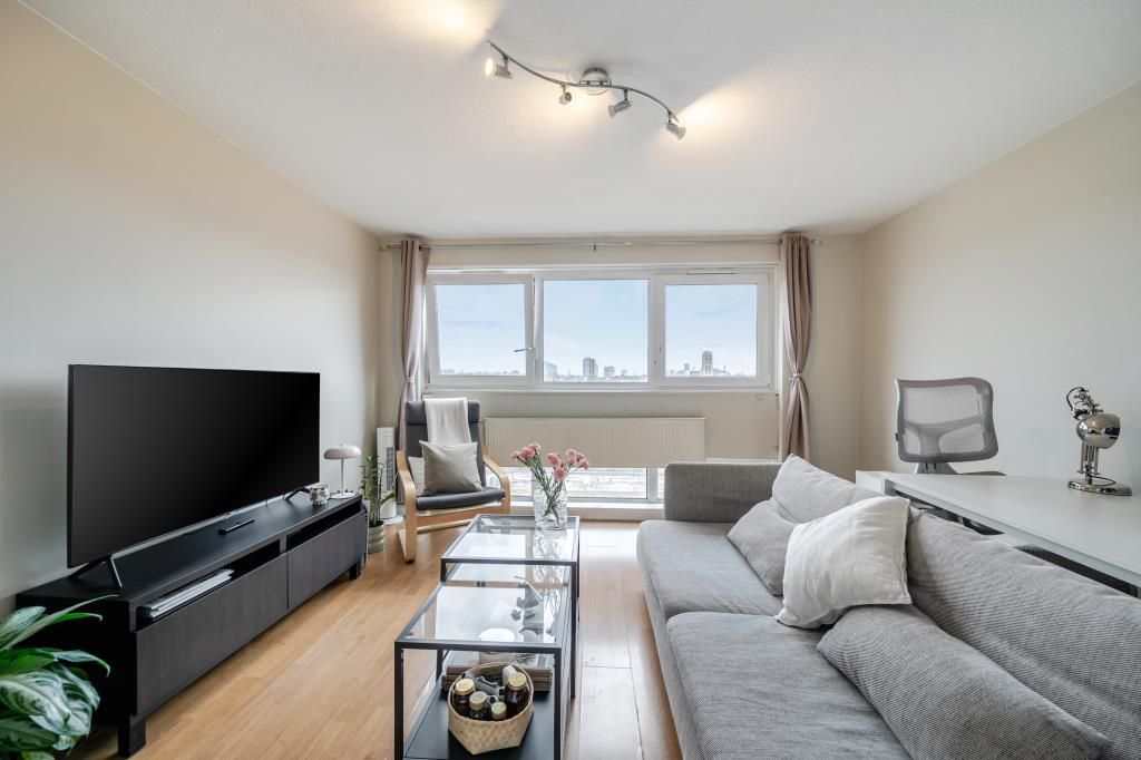 Property photo 3 of 21 Reception Room