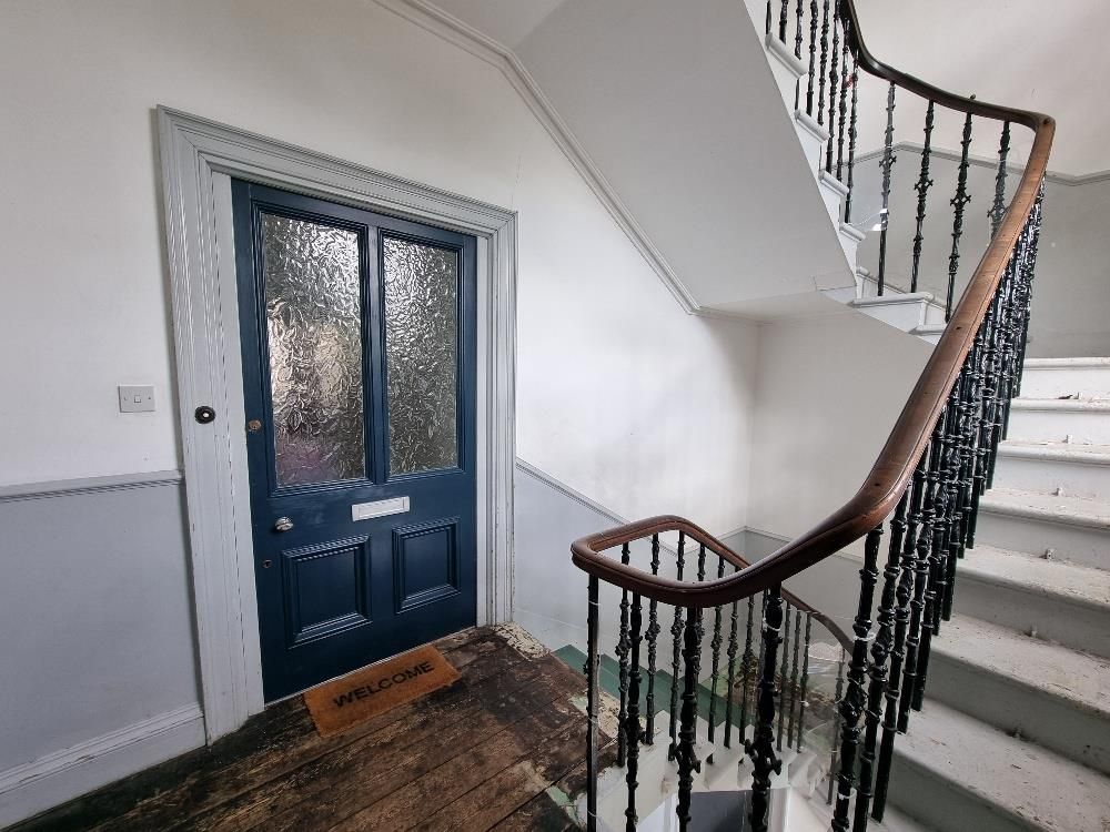 Property photo 2 of 20 Rdc0394Levi Entrance (2).Jpg