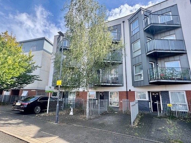 Property photo 1 of 17