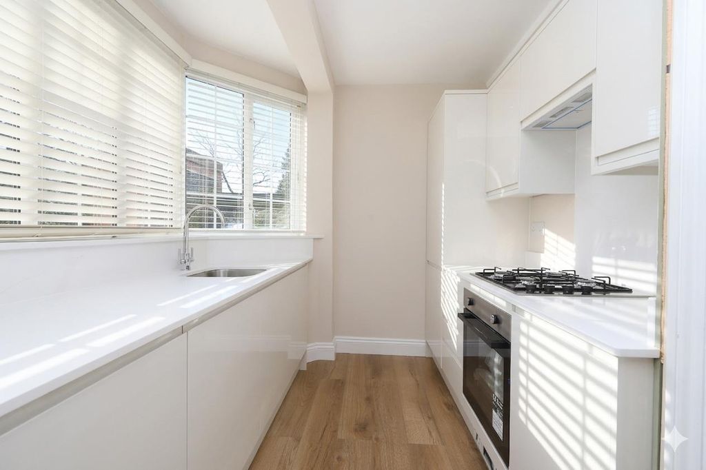 Property photo 2 of 15 Kitchen