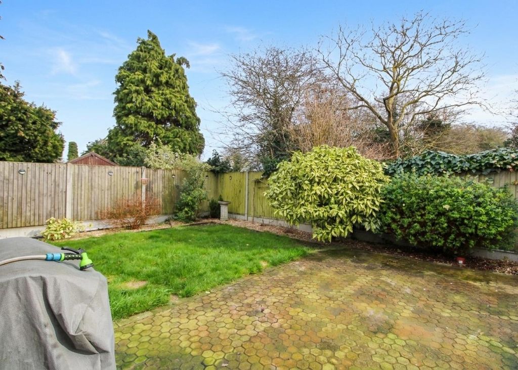 Property photo 3 of 14