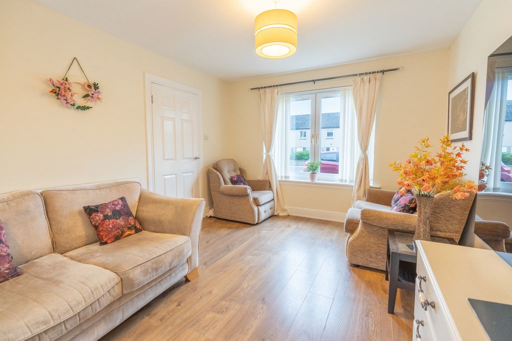 Property photo 3 of 29 Gallery