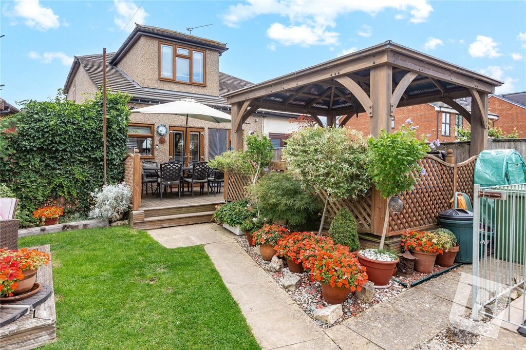 Property photo 1 of 15 Rear Garden