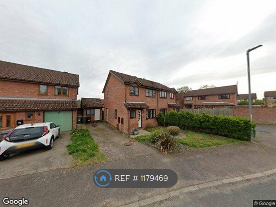 Property photo 2 of 14