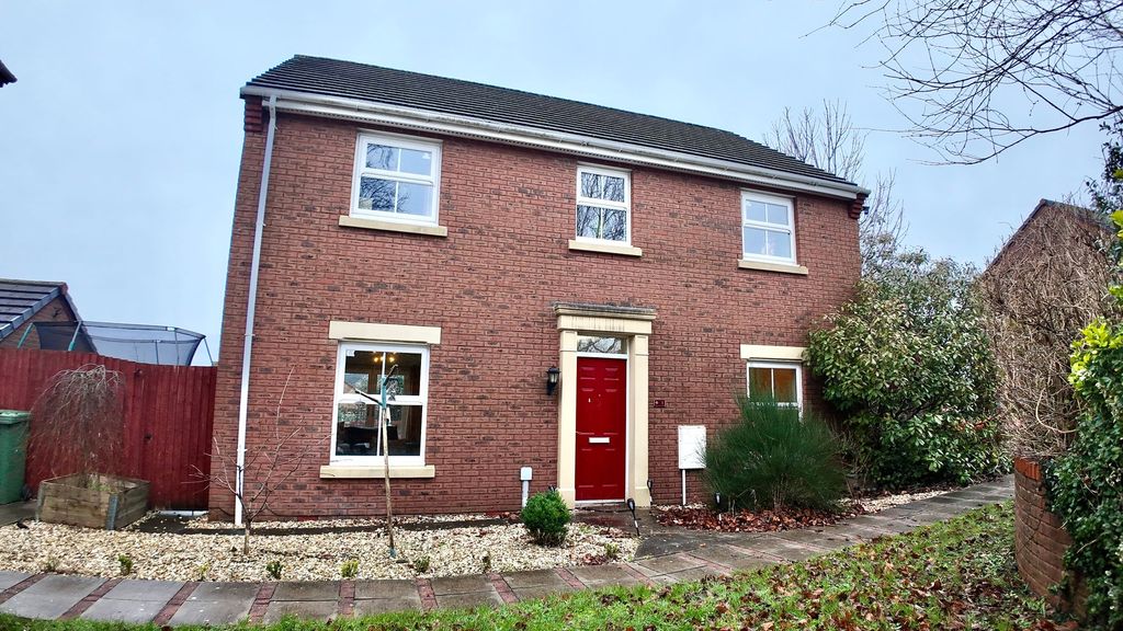 Property photo 1 of 39