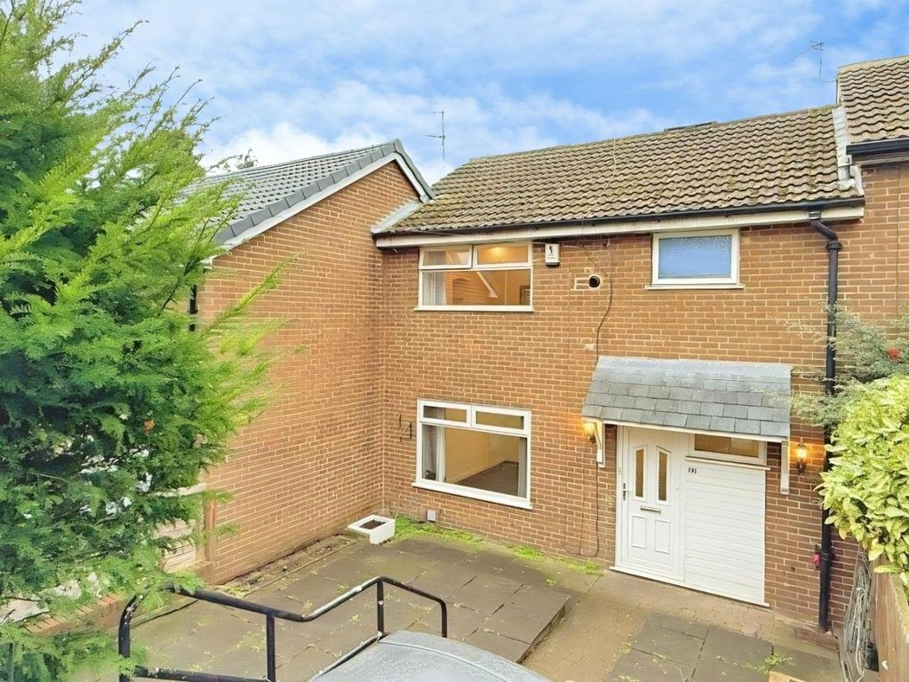 Property photo 1 of 18 Front