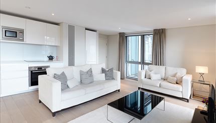 Property photo 2 of 8 Reception Room