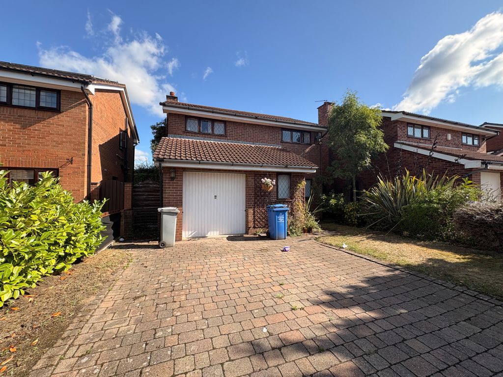 Property photo 1 of 16