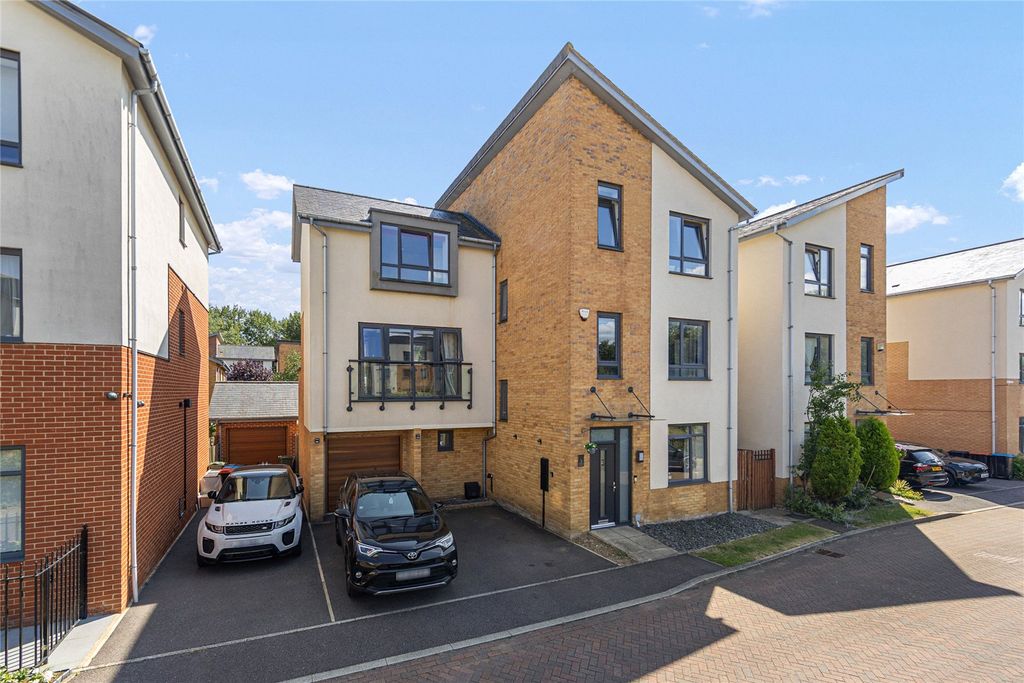 Property photo 1 of 28 Picture No. 02