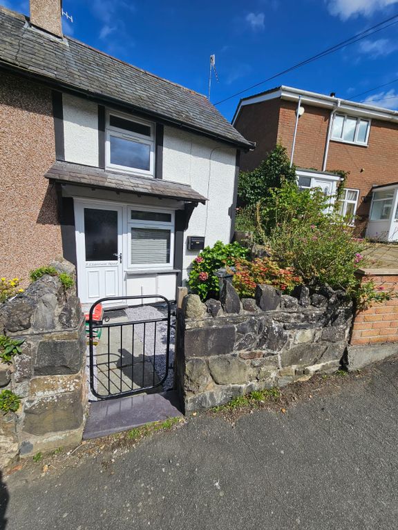 Property photo 2 of 16