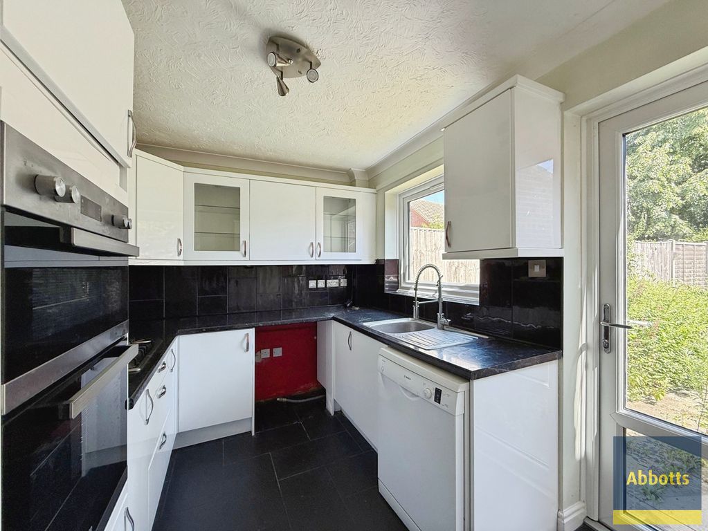 Property photo 3 of 5