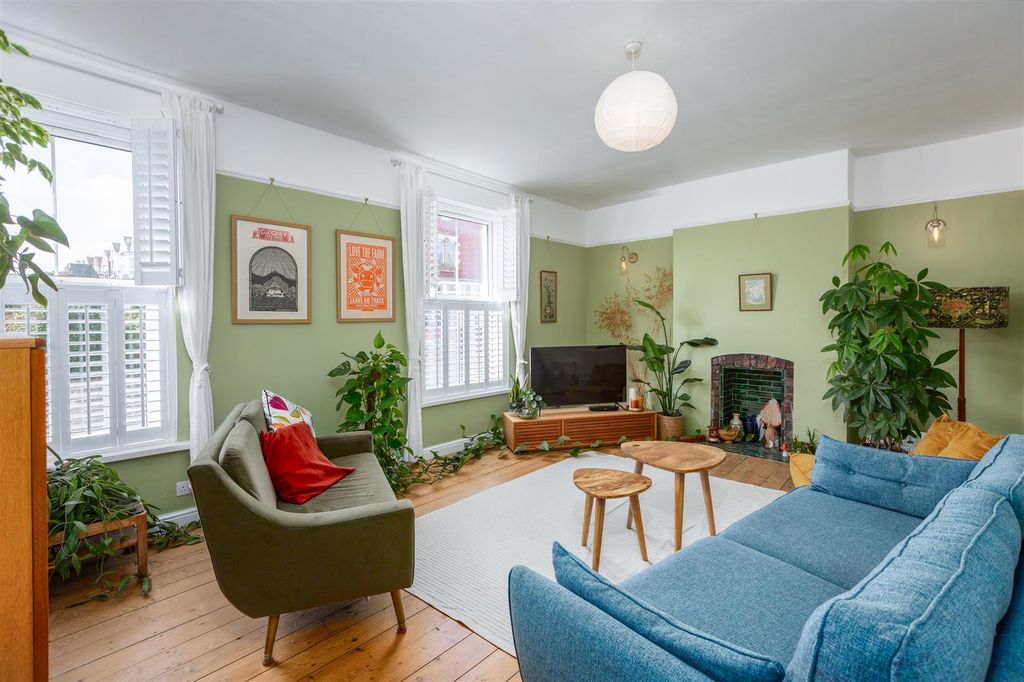 Property photo 2 of 46 Cz0A8550-Edit.Jpg