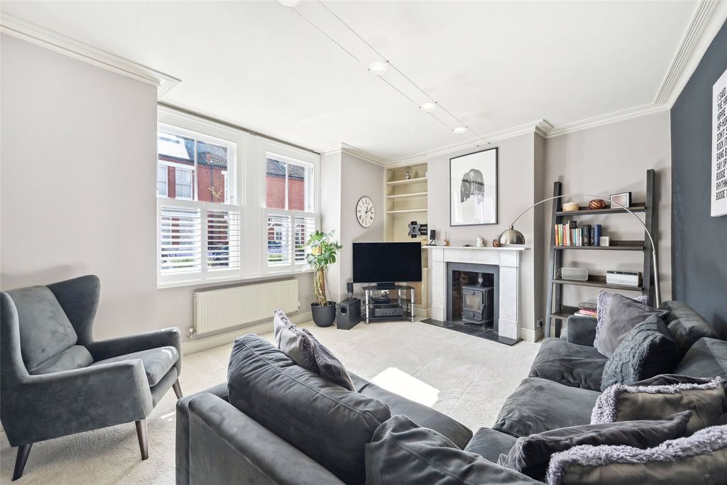 Property photo 3 of 16 Reception Room