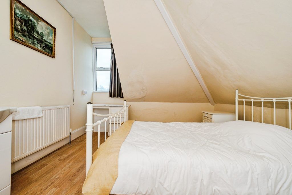 Additional image 48 of 8 bed semi-detached house for saleBeach Road, Littlehampton BN17