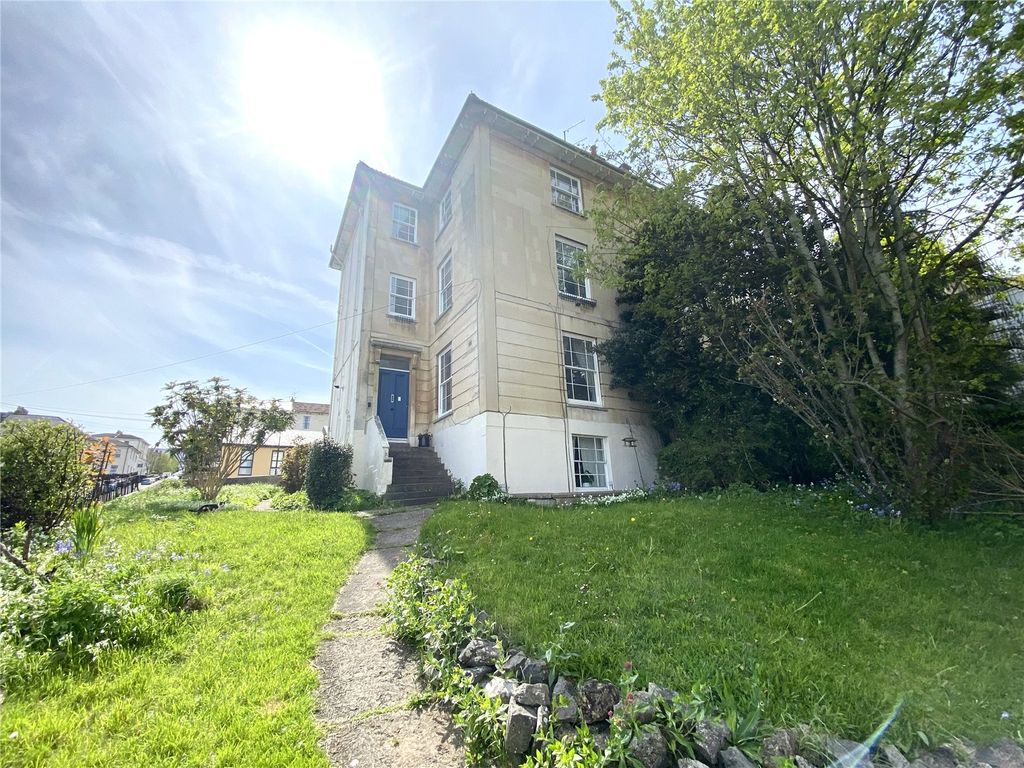 Property photo 1 of 6 Picture No. 14
