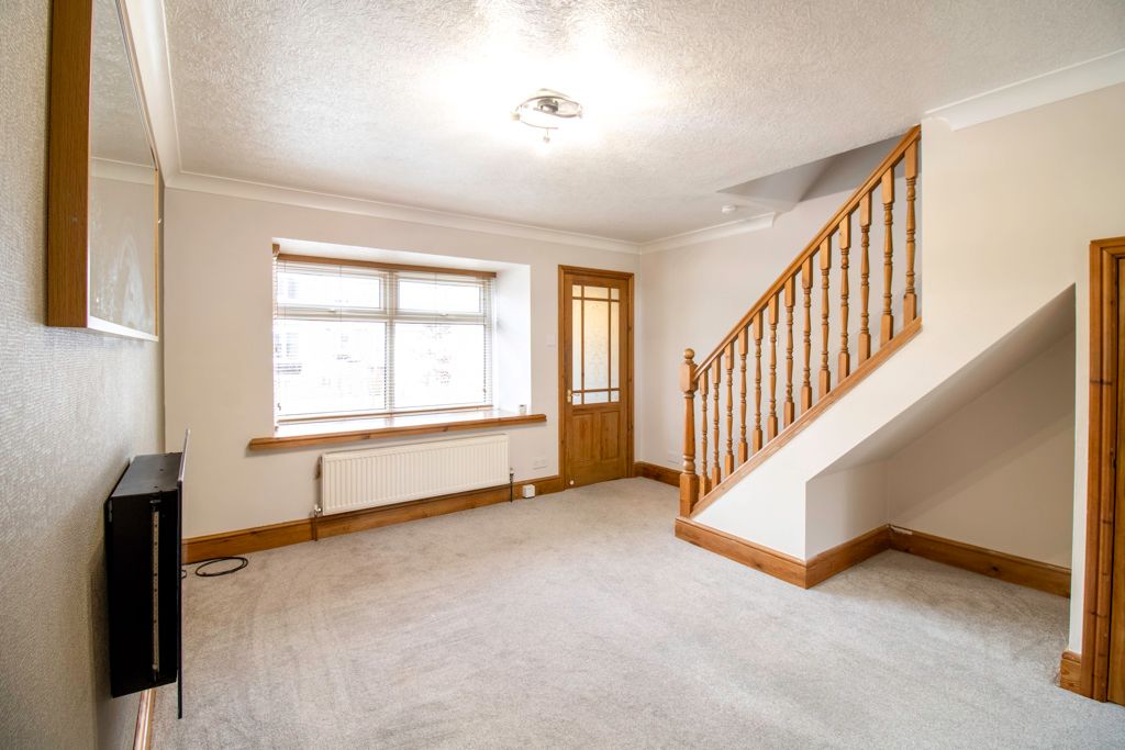 Property photo 2 of 12 Jpg