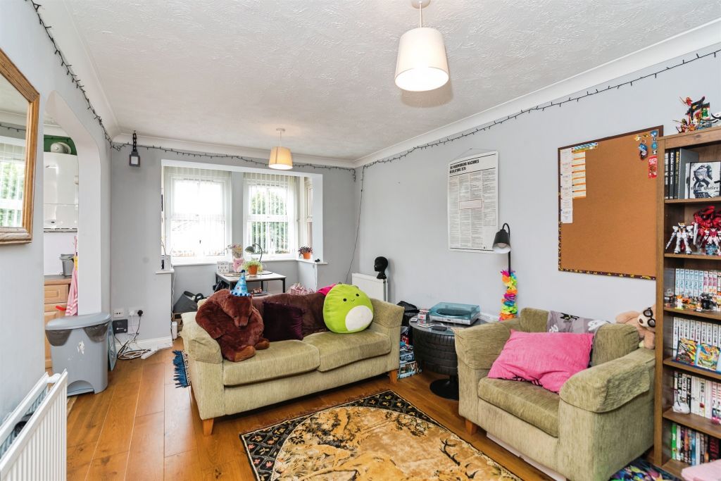 Property photo 2 of 15