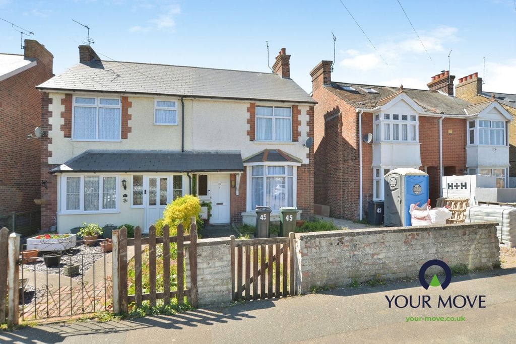 Property photo 1 of 19 Front