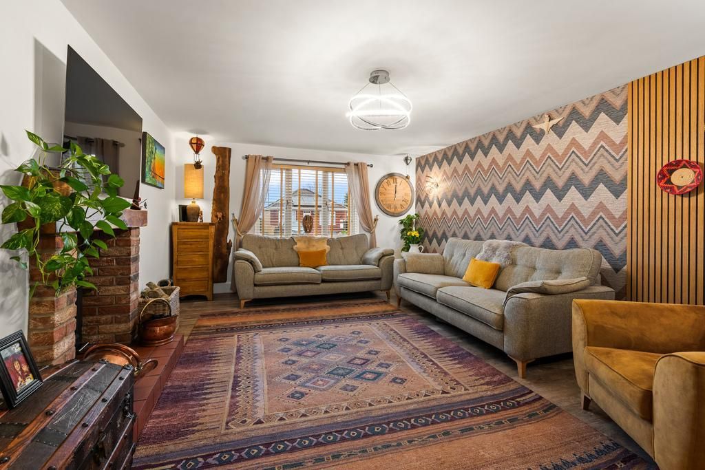 Property photo 3 of 25 Photo 3