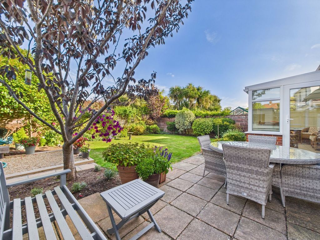 Property photo 3 of 28