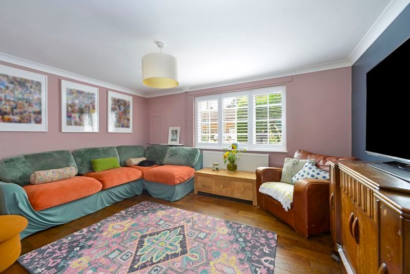 Property photo 2 of 17 Photo 11
