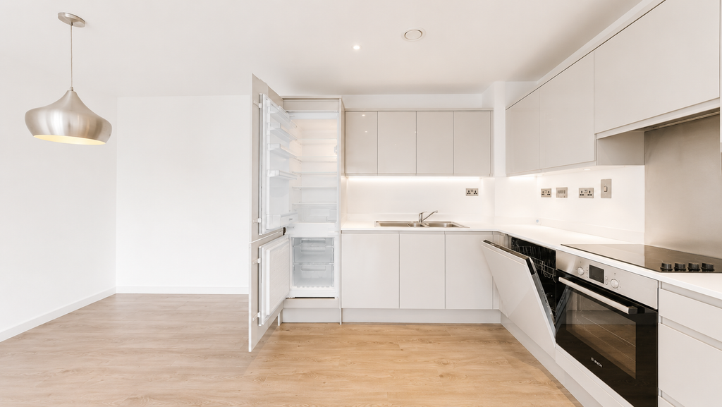 Property photo 3 of 12 Kitchen - Angle 2