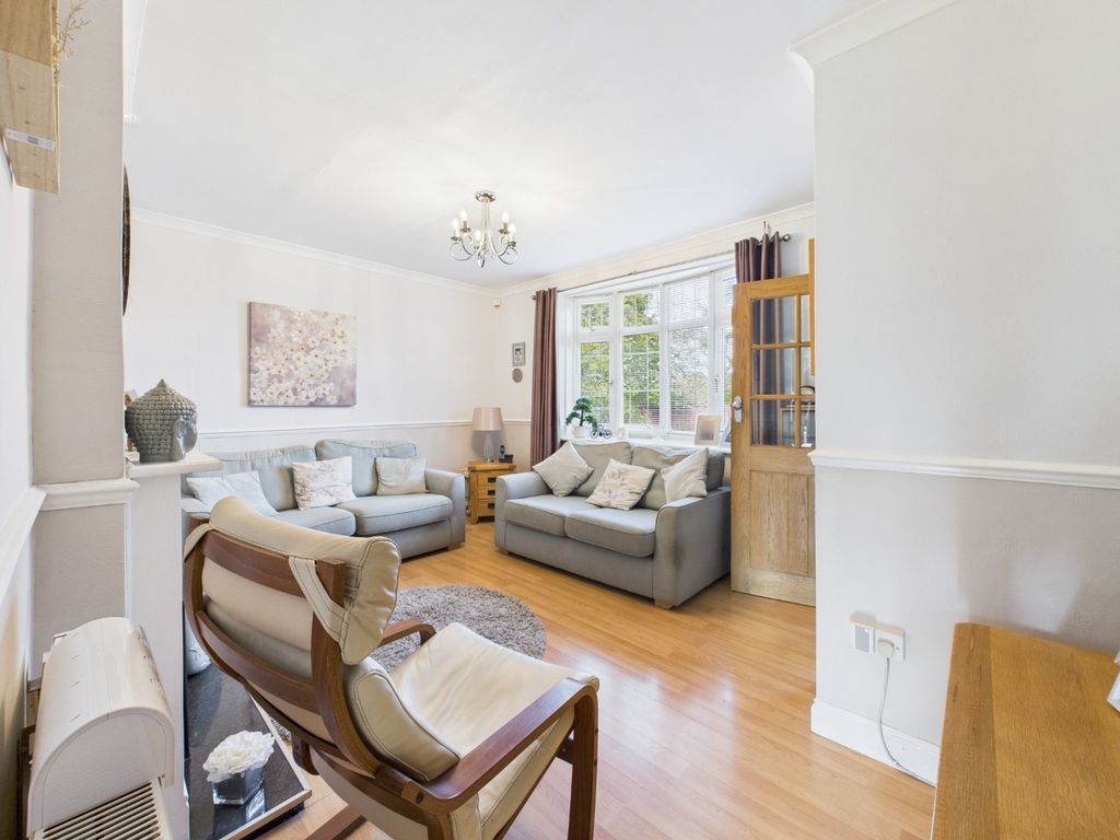 Property photo 3 of 24 4481323