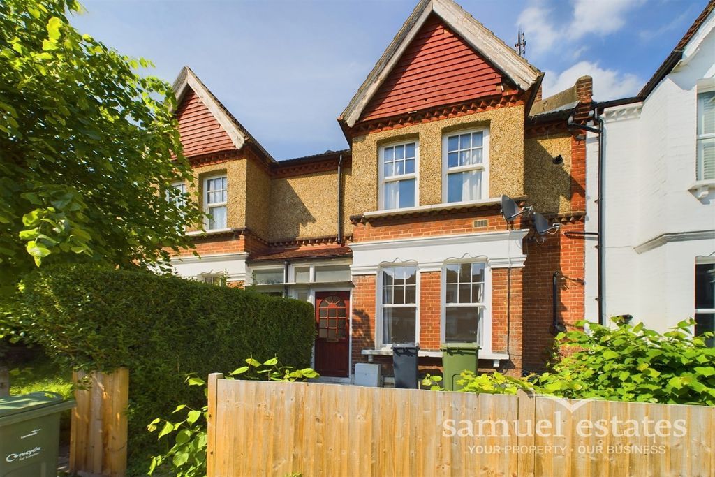 Property photo 1 of 16 External