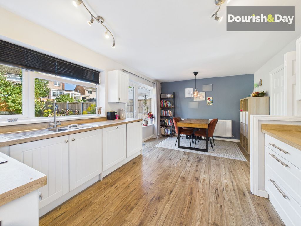 Property photo 2 of 13 Kitchen Diner