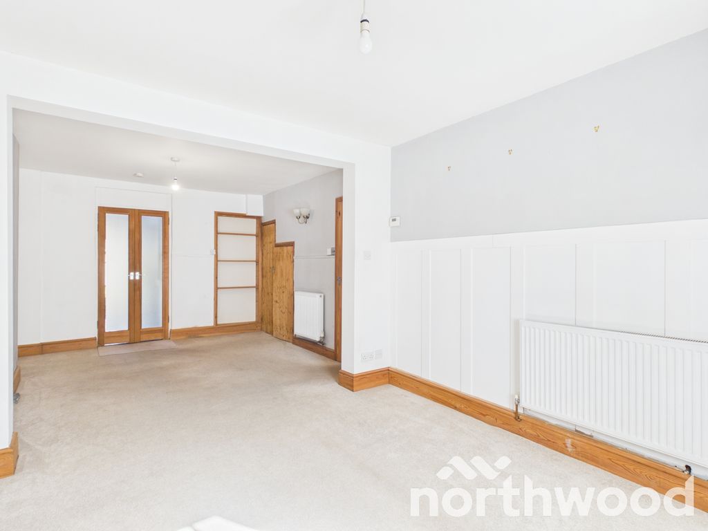 Property photo 3 of 24