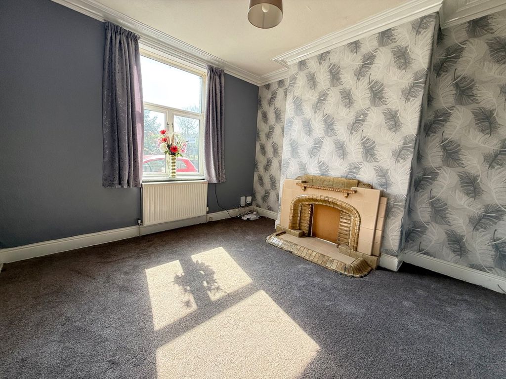 Property photo 2 of 10 Picture No. 18