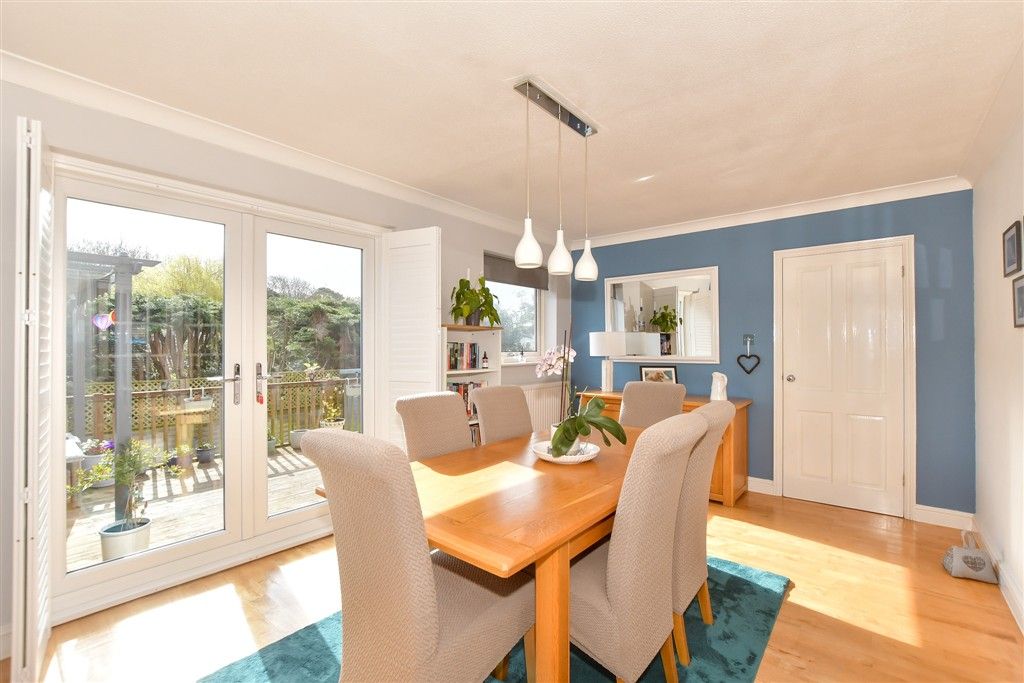 Property photo 3 of 14 Dining Room