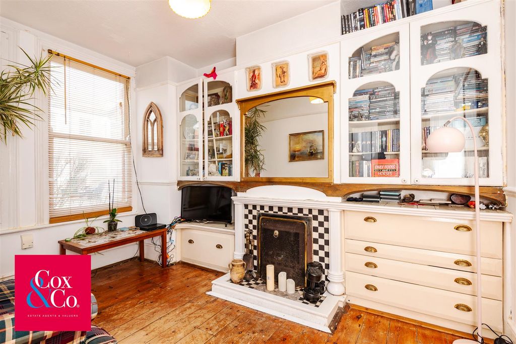 Property photo 1 of 14 81N_3515.Jpg