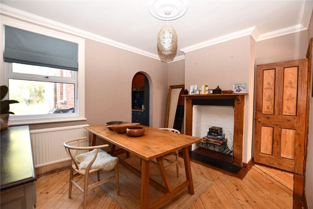 Property photo 3 of 14 Picture No. 09