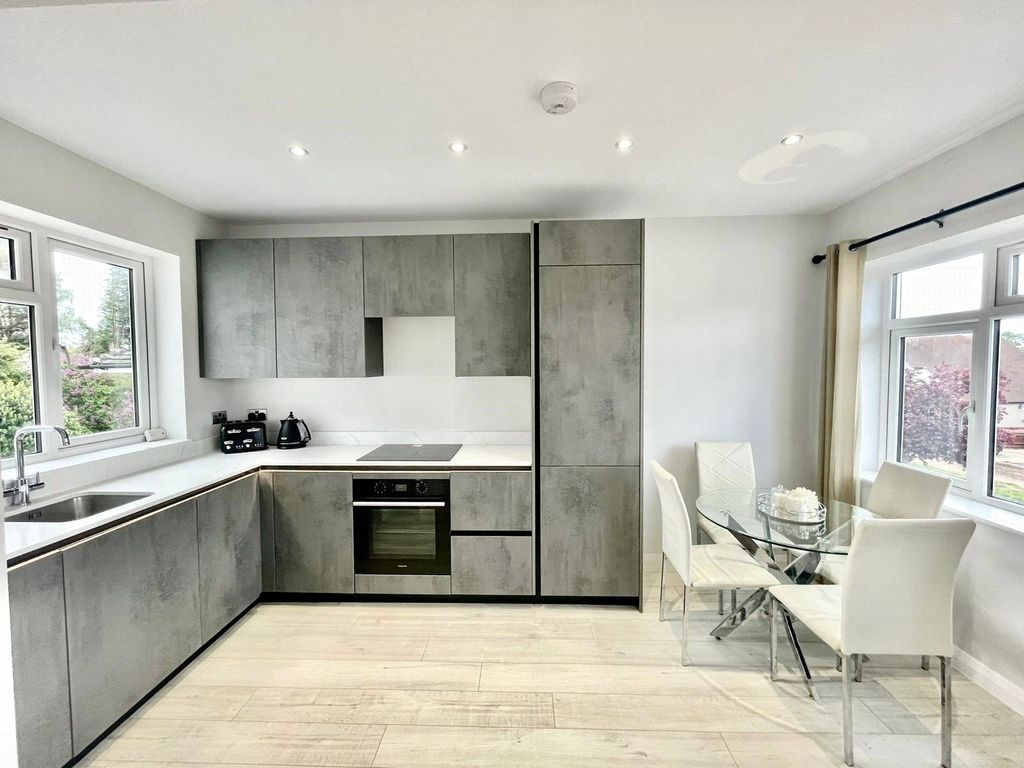 Property photo 2 of 9 Picture No. 02