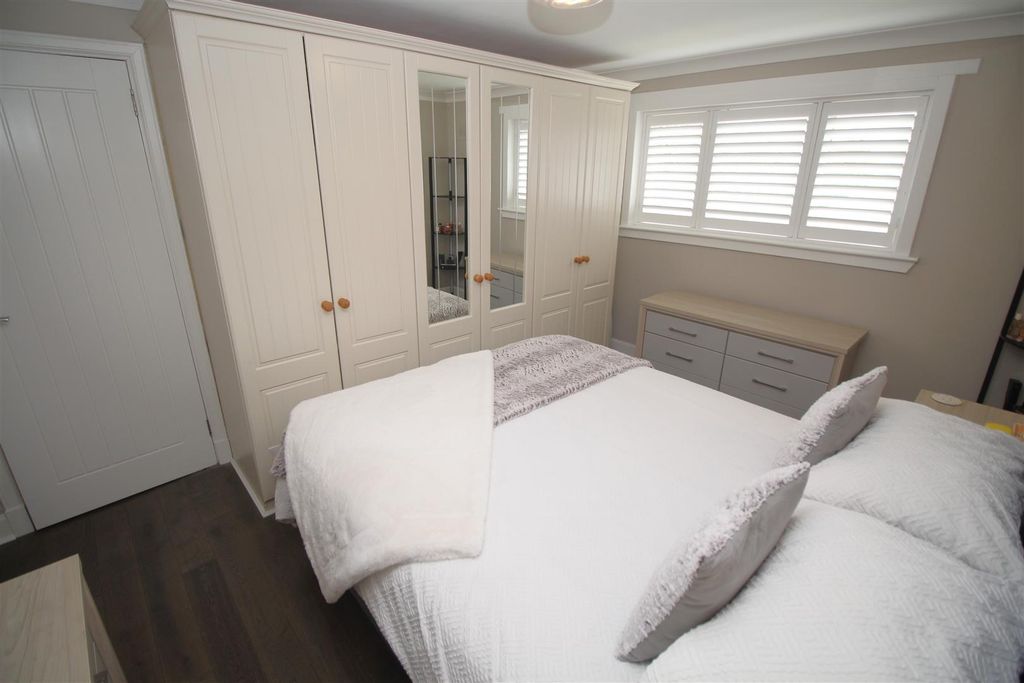 Additional image 10 of 3 bed flat for saleMargaret Street, Greenock PA16
