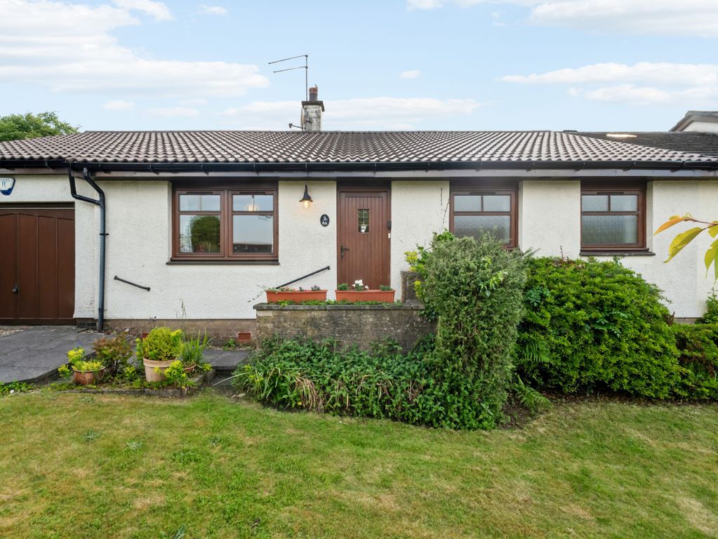 Property photo 2 of 27