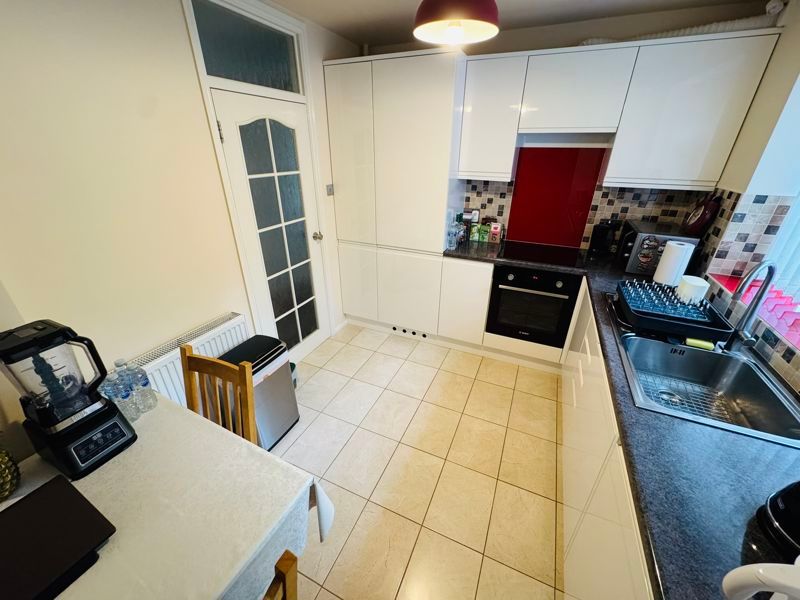 Property photo 3 of 9 Photo 3