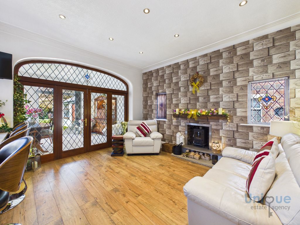 Additional image 15 of 3 bed detached house for saleWest Park Drive, Blackpool FY3
