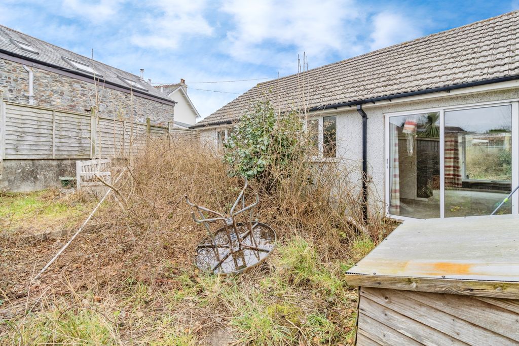 Property photo 2 of 17 Rear Garden
