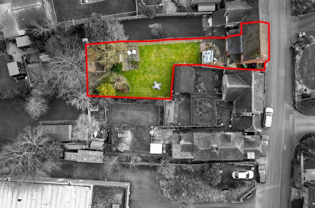 Property photo 2 of 16