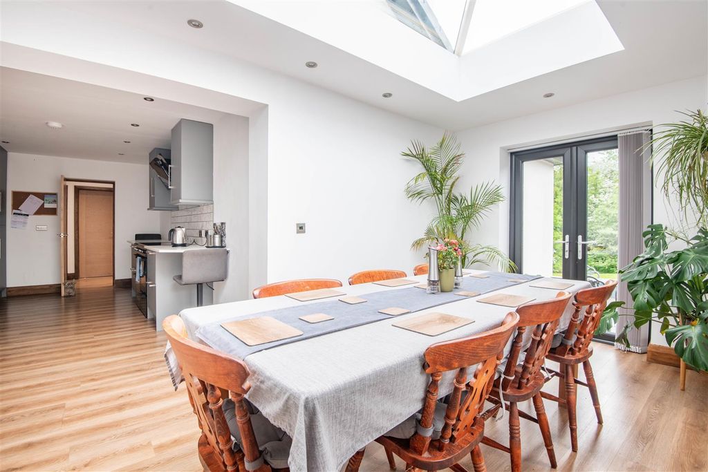 Additional image 11 of 5 bed detached bungalow for saleMill Lane, Farington Moss, Leyland PR26