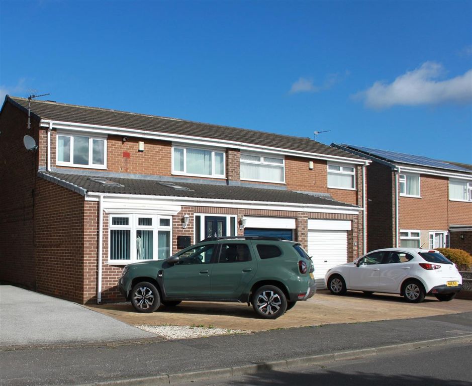 Property photo 2 of 19 Main 2 (2).Jpg