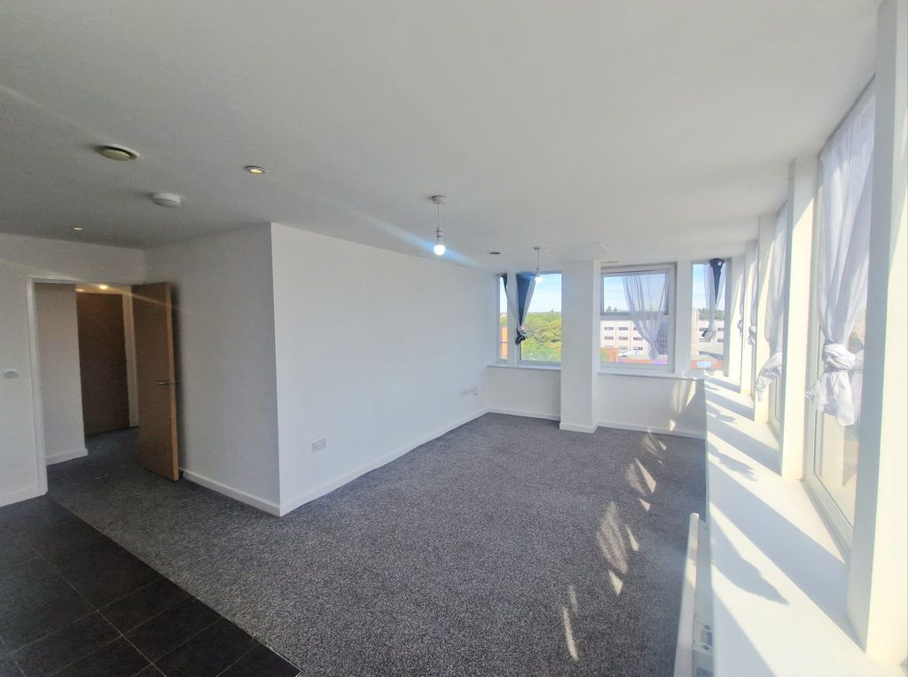 Property photo 1 of 5 A6Fb2947-76c1-4cc5-8962-22Ca1557c81c