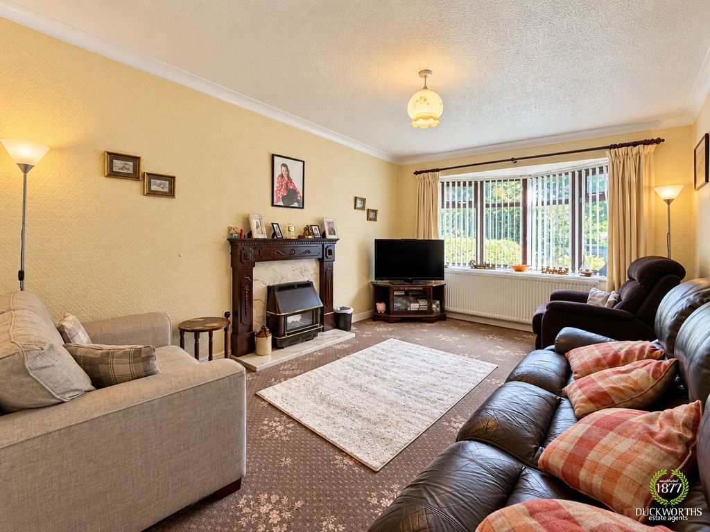 Property photo 3 of 24