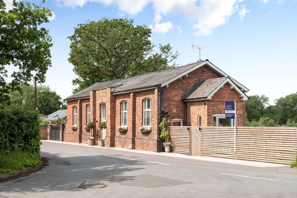 Property photo 1 of 36