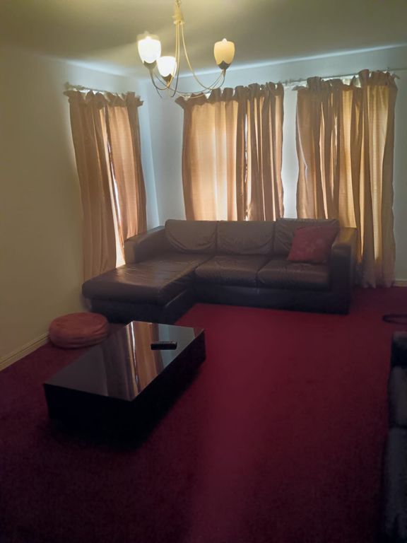 Property photo 2 of 25