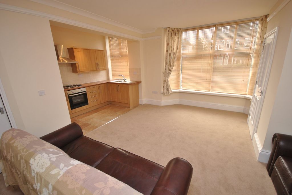 Property photo 2 of 6 Photo 02