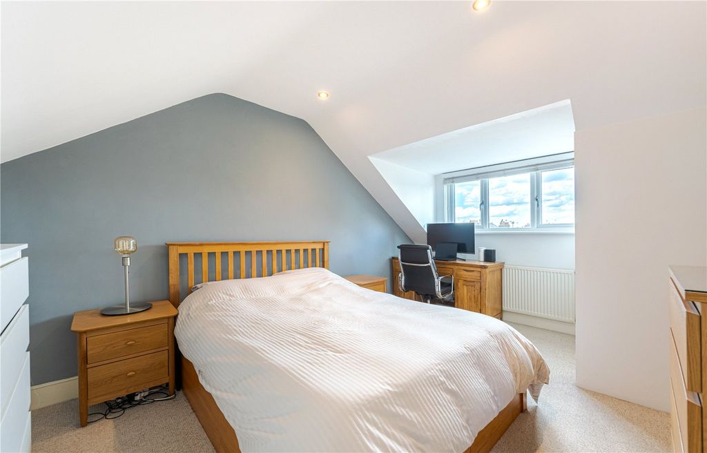 Property photo 2 of 11 Picture No. 04